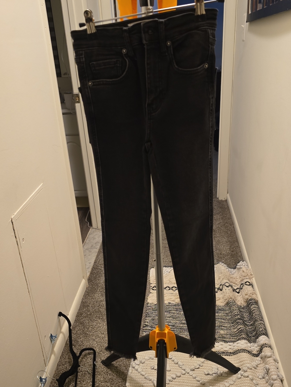 NWOT We The Free Women's Black Skinny Jeans